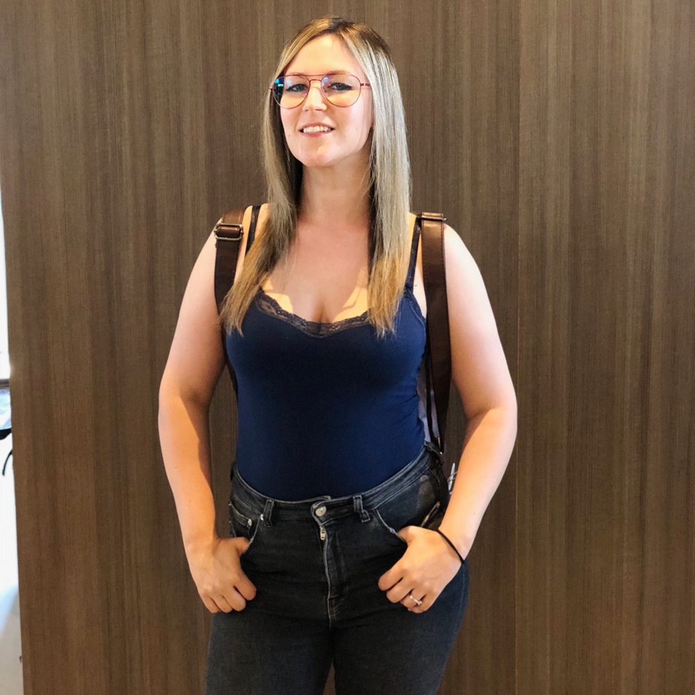 Meet your Posher, Alisa